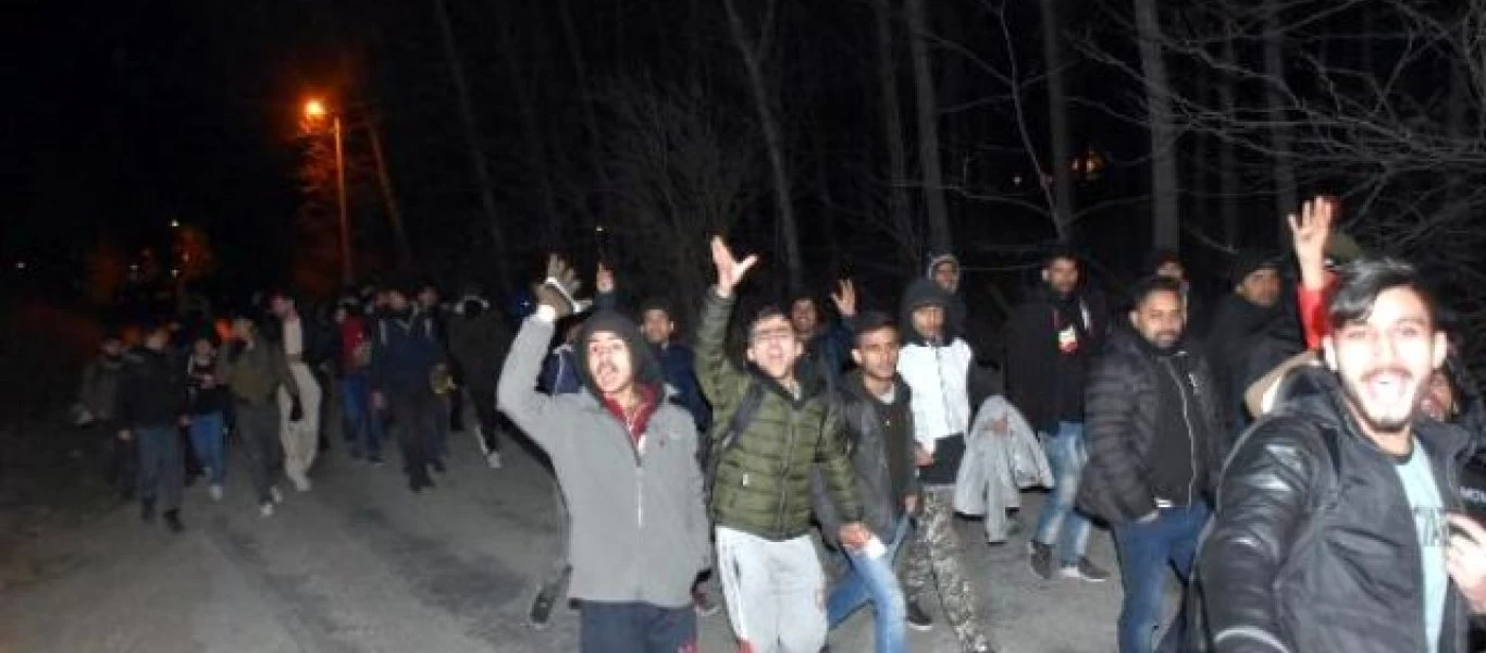 Αλλοδαποί κατακλύζουν τον Έβρο και δίνουν συνεντεύξεις στα τουρκικά ΜΜΕ: «Πάμε Ελλάδα» (φωτό, βίντεο)
